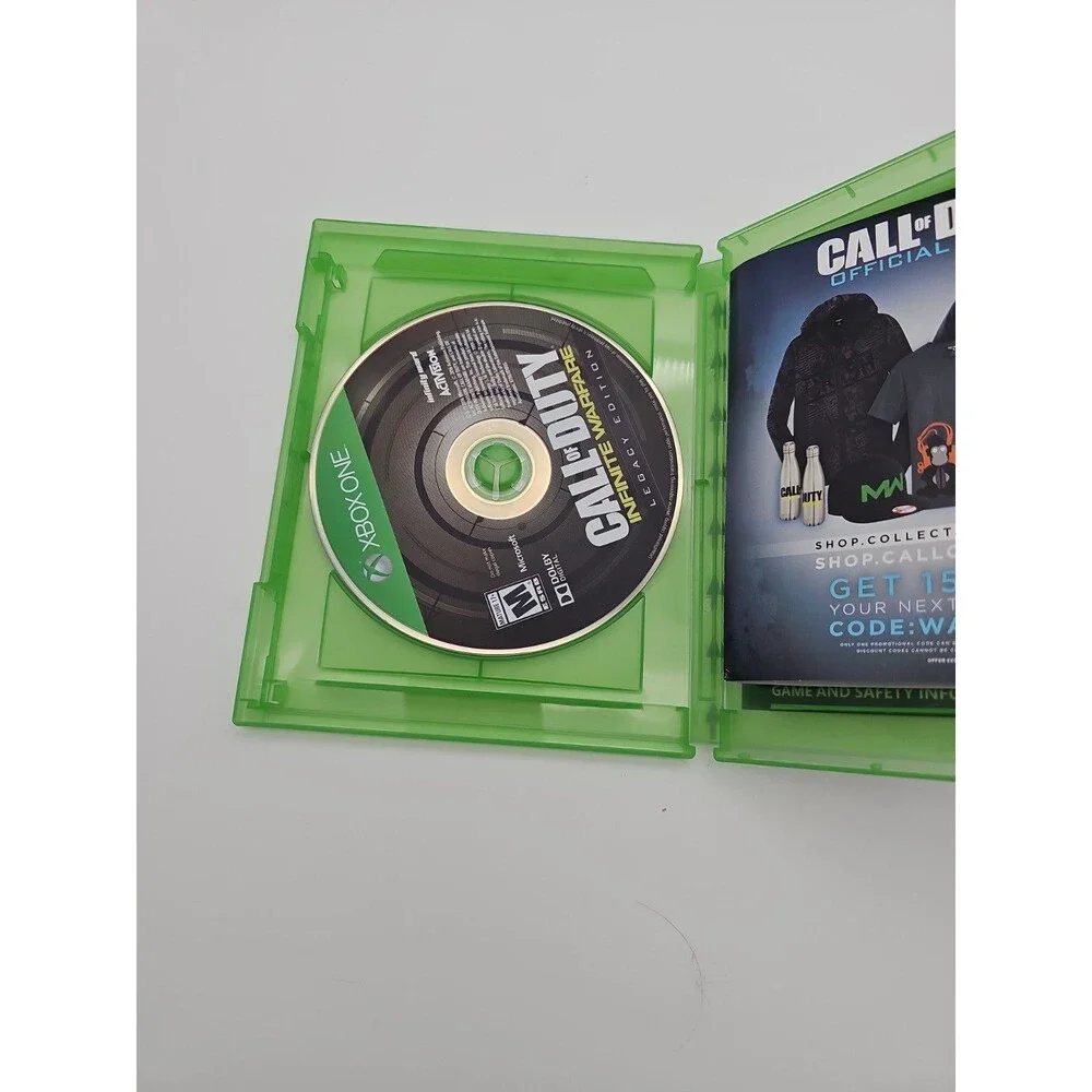 Call of Duty: Infinite Warfare - Legacy Edition (Microsoft Xbox One, 2016)